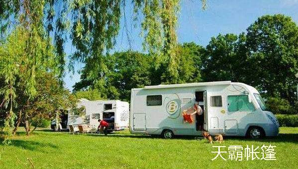 房车.jpg